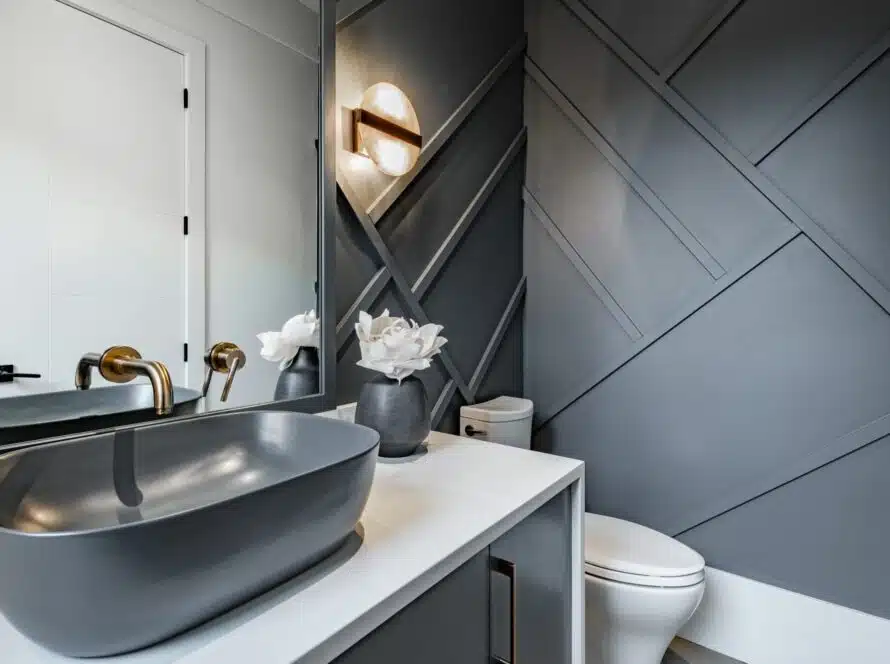 2025 renovation trends for bathroom remodeling projects.